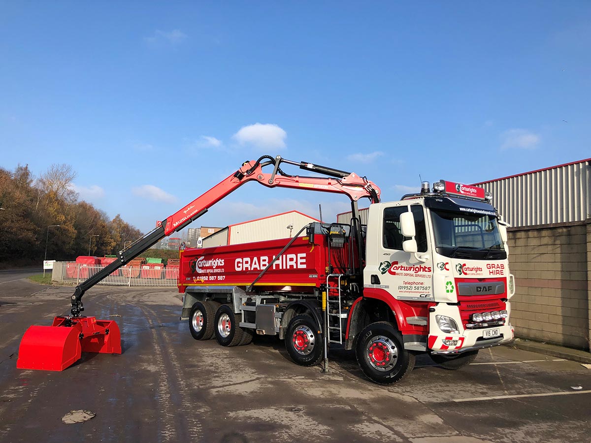 cartwrights grab lorry hire